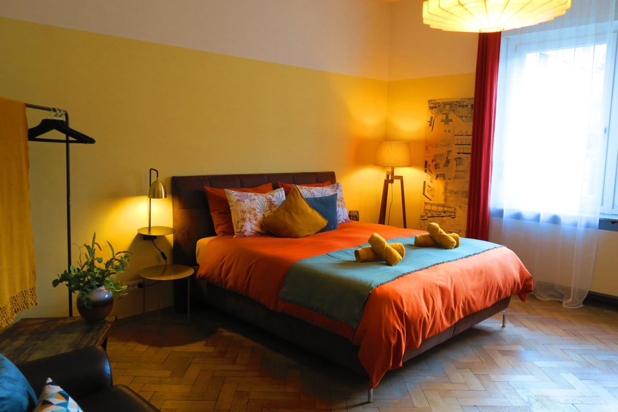 5-Zimmer-Appartement In Historischer Privatvilla, Meran Zentrum, Kostenloser Parkplatz Exterior photo